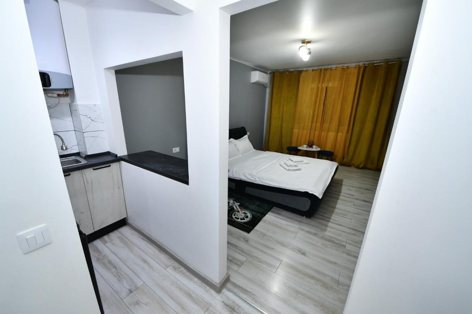 Sco Studio Apartment Galati  Exterior photo